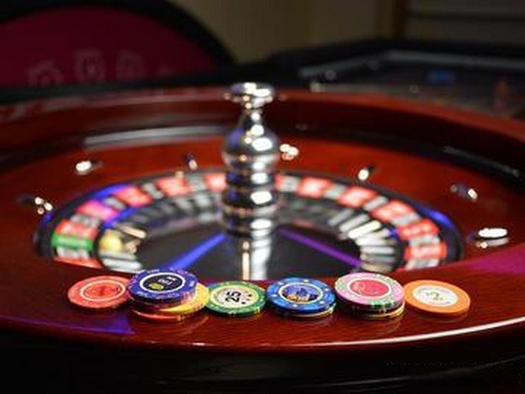 Phòng roulette live tại mmm88 – dealer thật, cược trực tiếp trên điện thoại